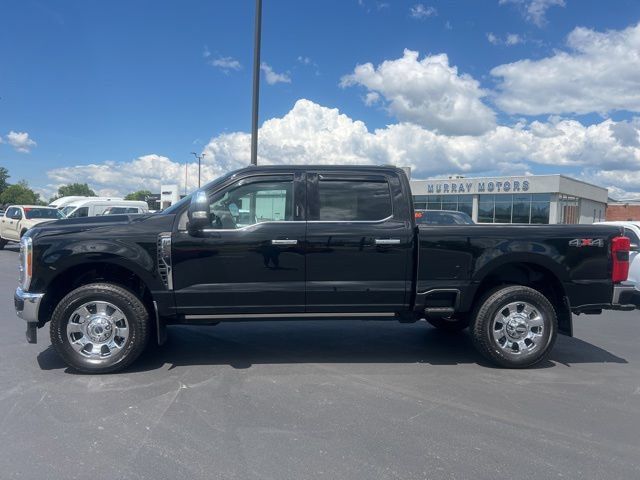 Used 2023 Ford F250 Lariat w/ Lariat Ultimate Package AWD/4WD image 4