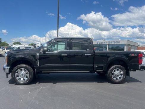 Used 2023 Ford F250 Lariat w/ Lariat Ultimate Package AWD/4WD image 4