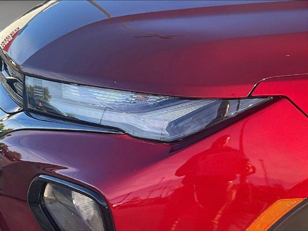 Used 2023 Chevrolet TrailBlazer RS w/ Sun and Liftgate Package AWD/4WD image 34