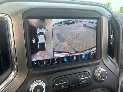 Used 2022 GMC Sierra 3500 Denali w/ Denali Ultimate Package AWD/4WD image 17