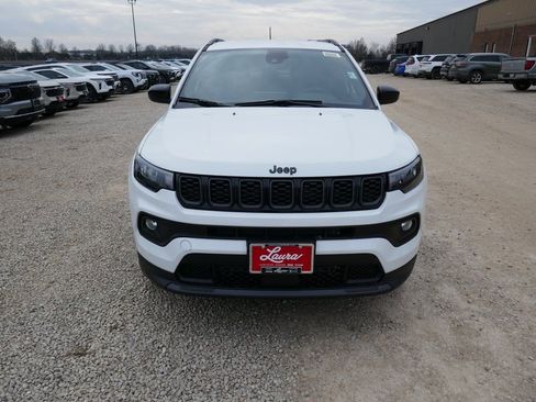 New 2026 Jeep Compass Latitude AWD/4WD image 8