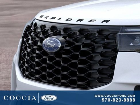 New 2026 Ford Explorer ST-Line AWD/4WD image 17