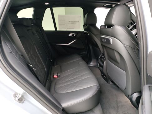 New 2026 BMW X5 sDrive40i w/ M Sport Package image 24
