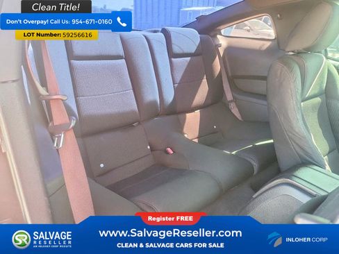 Used 2010 Ford Mustang Coupe RWD image 13
