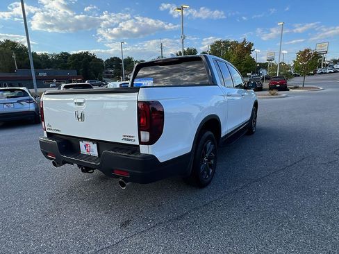 Used 2021 Honda Ridgeline Sport image 4
