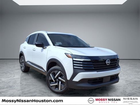 New 2026 Nissan Kicks SV w/ SV Premium Package image 1