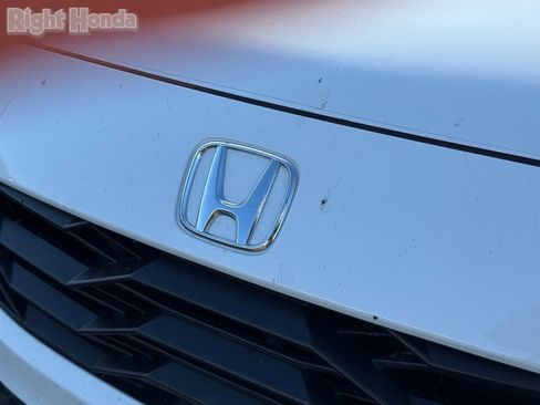 Used 2023 Honda HR-V Sport image 7