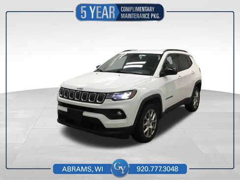 Used 2022 Jeep Compass Latitude AWD/4WD image 1