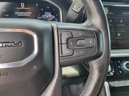 Used 2024 GMC Sierra 2500 Denali Ultimate image 13