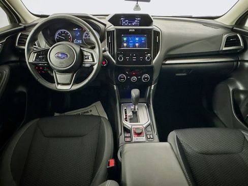 Used 2023 Subaru Forester Premium image 26