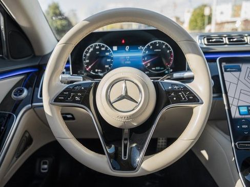 Certified 2022 Mercedes-Benz S 500 4MATIC image 30