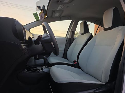 Used 2014 Toyota Prius C One image 11