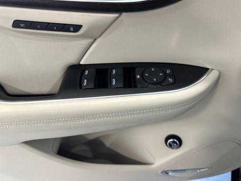 Certified 2023 Buick Envision Avenir image 29