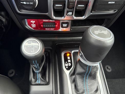 Used 2022 Jeep Wrangler Unlimited Rubicon 4xe w/ Cold Weather Group image 21