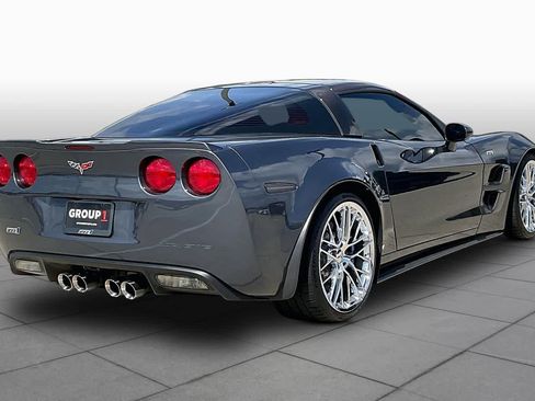 Used 2009 Chevrolet Corvette ZR1 w/ Preferred Equipment Group RWD image 12
