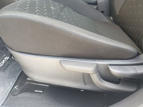 Used 2024 Nissan Kicks SV FWD image 8