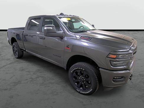 Used 2025 RAM 2500 Big Horn image 5