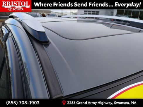 Used 2016 Toyota RAV4 Limited image 9