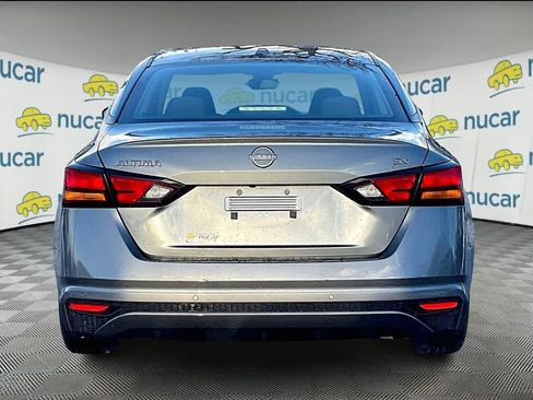 Used 2023 Nissan Altima 2.5 SV image 5