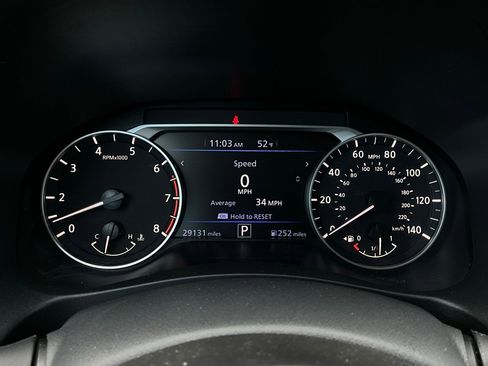 Used 2025 Nissan Altima 2.5 SV image 36