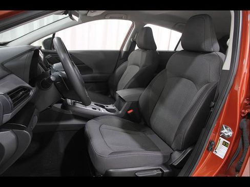 Used 2024 Subaru Crosstrek 2.0i Premium AWD/4WD image 5