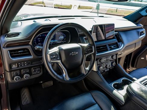 Used 2023 Chevrolet Tahoe Z71 w/ Off-Road Capability Package image 13