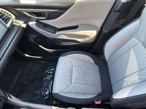 Used 2023 Subaru Forester AWD/4WD image 12