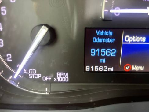 Used 2018 Cadillac XT5 FWD image 17