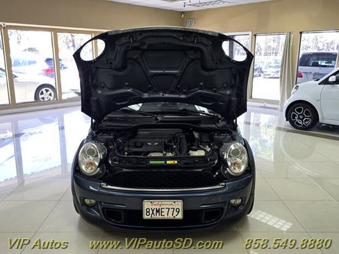 Used 2011 MINI Cooper Clubman S FWD image 8