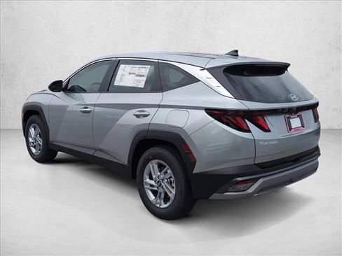 New 2026 Hyundai Tucson SE FWD image 9