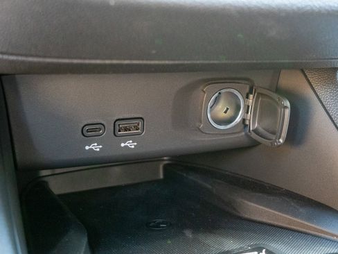 New 2026 Buick Envista Sport Touring w/ Convenience I Package FWD image 23