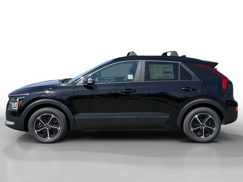New 2026 Kia Niro EX FWD image 2