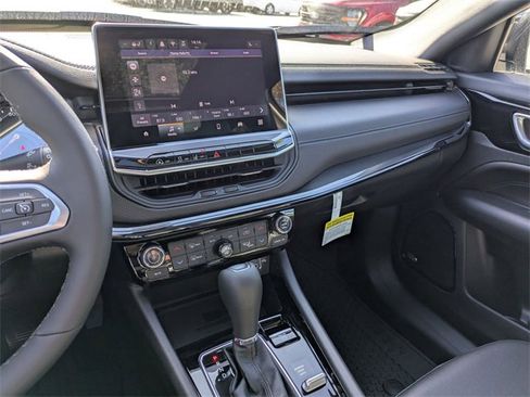 New 2026 Jeep Compass Latitude w/ Quick Order Package 29K image 20