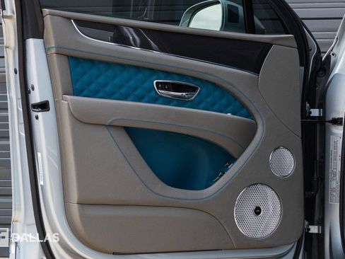 Used 2022 Bentley Bentayga Speed image 20