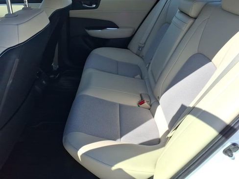 Used 2018 Honda Clarity Plug-In Hybrid image 12