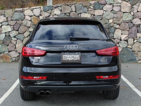 Used 2018 Audi Q3 2.0T Premium image 8