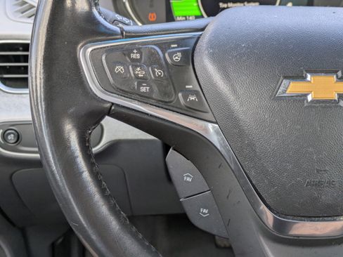 Used 2019 Chevrolet Bolt Premier w/ Infotainment Package image 19