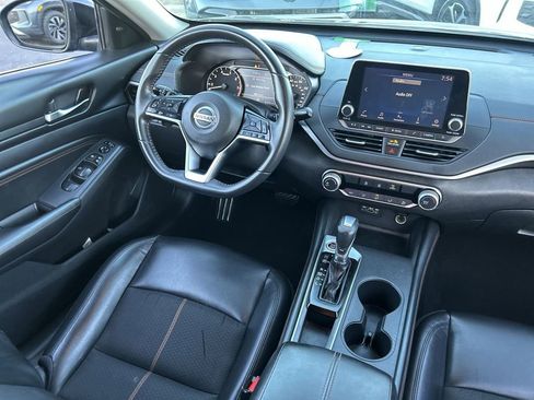 Used 2020 Nissan Altima 2.5 SR image 11