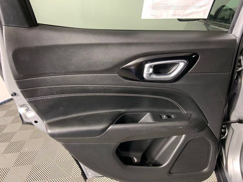 Used 2022 Jeep Compass Latitude AWD/4WD image 22