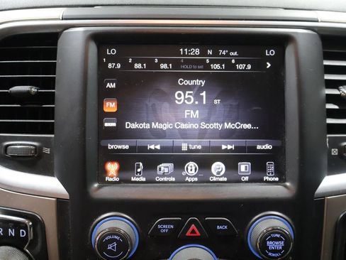 Used 2017 RAM 1500 Big Horn AWD/4WD image 24