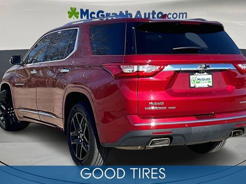 Used 2020 Chevrolet Traverse Premier w/ LPO, Black Accent Package image 4