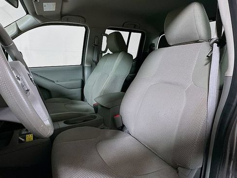 Used 2019 Nissan Frontier SV AWD/4WD image 11