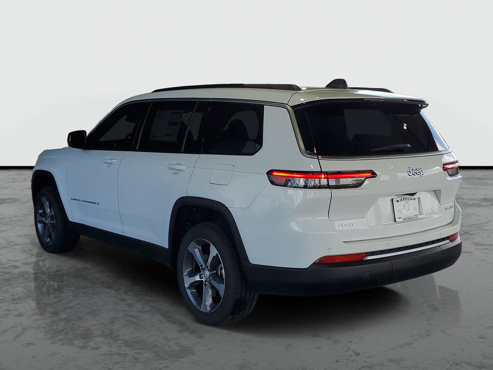 New 2026 Jeep Grand Cherokee L Limited w/ Trailer Tow Package AWD/4WD image 3