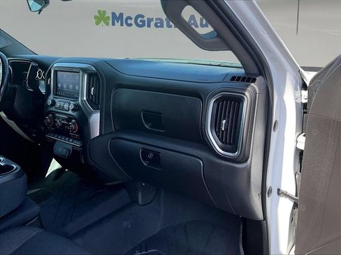 Used 2019 Chevrolet Silverado 1500 LT w/ All-Star Edition AWD/4WD image 29