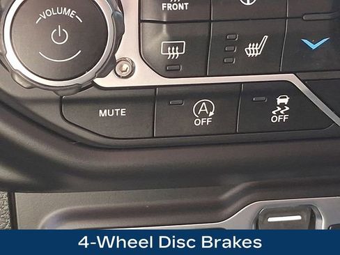 Used 2021 Jeep Gladiator Sport AWD/4WD image 19