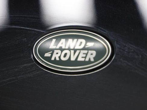 Used 2023 Land Rover Defender 130 SE AWD/4WD image 12