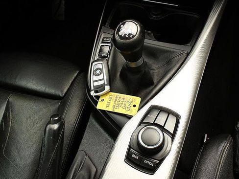 Used 2015 BMW M235i Coupe w/ Premium Package RWD image 14