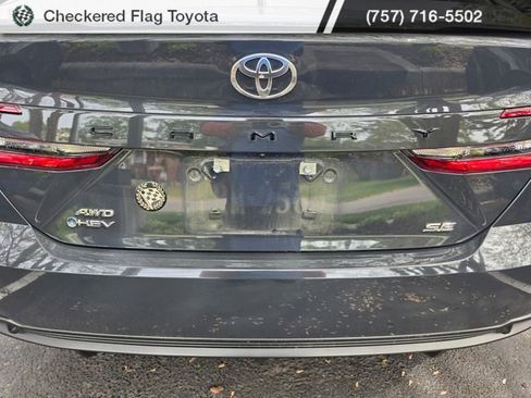Certified 2025 Toyota Camry SE image 7