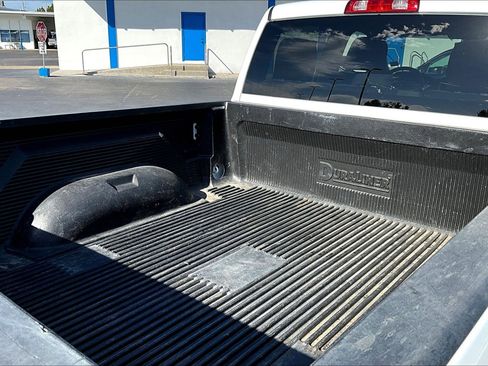 Used 2024 RAM 2500 Big Horn image 6