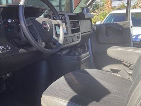 Used 2019 GMC Savana 2500 w/ Driver Convenience Package image 21